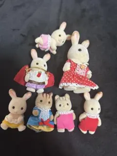 シルバニアファミリー うさぎ人形　７体セット