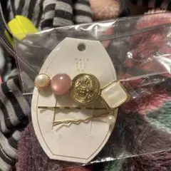 装飾的なヘアピンセット ３本