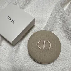 Dior ノベルティ　コンパクトミラー ベージュ