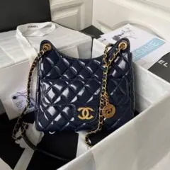 CHANEL ネイビー キルティングショルダーバッグ