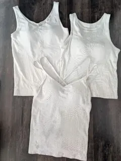 ユニクロ　ホワイト　リブ編みタンクトップ＆キャミソール3点セット　白　エアリズム