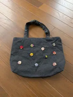 Item thumbnail for item d6cff7d9-8e96-46bd-80d7-1e3c73bd65ed