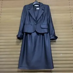 美品　ソワール　セレモニー　スーツ　9号　Mサイズ　ネイビー