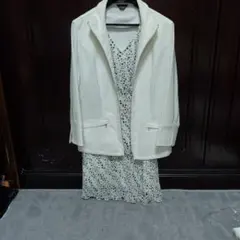新品入学式3点セット♥️ホワイトのドット柄ドレスとジッパー付きジャケット