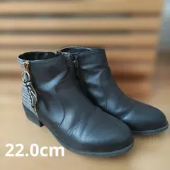 ガールズ　ショートブーツ