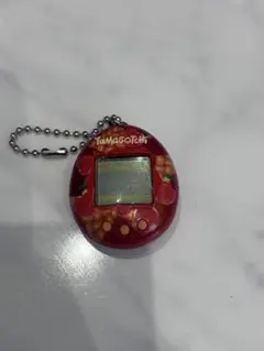 Tamagotchi 赤 2002年製 チェーン付き