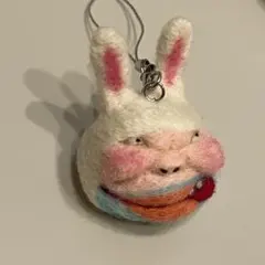 羊毛フェルト ハンドメイド キモカワオジサンシリーズ - メルカリ