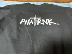 PHARNK バックプリント Tシャツ ブラック
