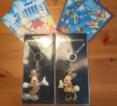 東京ディズニーリゾート ミッキー ミニー キーホルダー 2個セット　30周年
