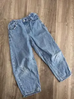 美品　キッズライトブルーデニムバレルレッグパンツ ウエストゴム　130