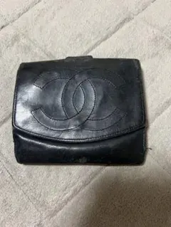 CHANEL 黒 レザー 二つ折り財布