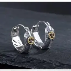 フェザーモチーフ フープピアス 羽根 両耳セット シルバー×ゴールドカラー