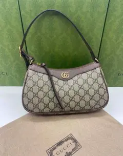GUCCI GGスプリーム ミニバッグ - メルカリ