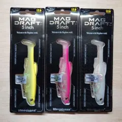 Item thumbnail for item a9f875a3-d8b3-49d8-8ce2-f1457dd0b701