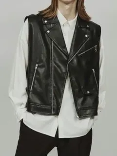 tk.TAKEO KIKUCHI シンセティックレザーダブルライダースベスト