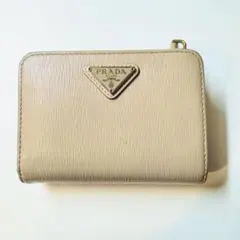 PRADA プラダ 二つ折り財布 ピンクベージュ サフィアーノレザー