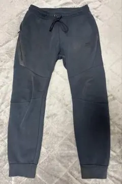 Nike テックフリースジョガーパンツ