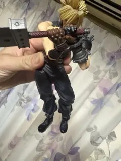 ファイナルファンタジーXVI クラウド AC版 006A 可動フィギュア ファイナルファンタジーXVI クラウド AC版 006A 可動フィギュア - メルカリ