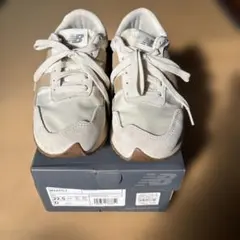 New Balance スニーカー 22.5cm ホワイト