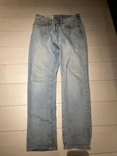 H&M ライトブルーデニムストレートパンツ　美品
