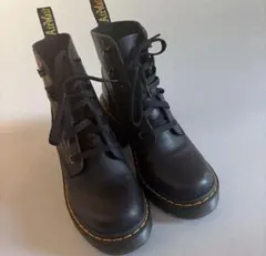 Dr. Martens JESY 6 タイ ブーツUK5のサムネイル