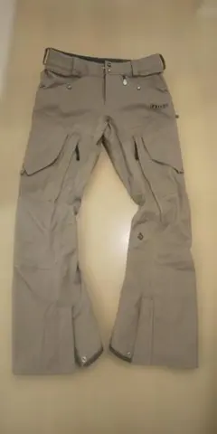 VOLCOM スノボ用ウエア下