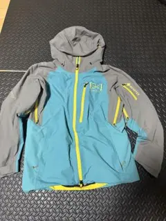 Burton ak GORE-TEX ウェア