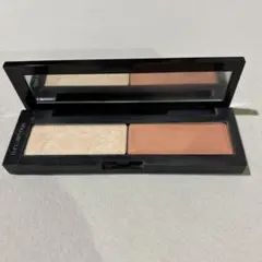 shu uemura 2色パレット　ホワイト＆コーラル