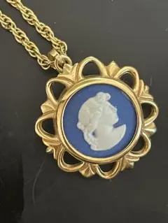 【Wedgwood ウェッジウッド】カメオペンダントネックレスのサムネイル