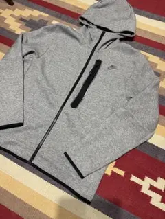 Item thumbnail for item e49ff93d-dfa7-4fc6-b693-7159acd64325