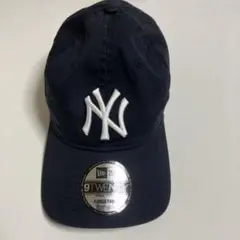 New Era 9TWENTY MoMA ネイビーキャップ