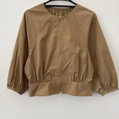 SIMPLICITÉノーカラージャケット バルーンスリーブ ベージュ