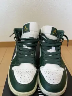 NikeAirJordan 1 MidSeattle Supersonics