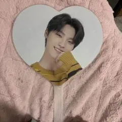 seventeenディノうちわ