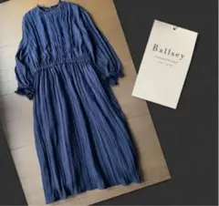 ballseyネイビー プリーツワンピース