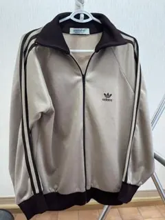 2026年最新】adidas デサント製の人気アイテム - メルカリ
