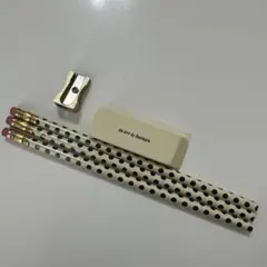 Item thumbnail for item 3281af7d-9354-414e-8526-6ddcd5aba276