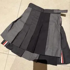 ［美品］定価20万 Thom Browne プリーツスカート ミドル丈 美品］定価20万 Thom Browne プリーツスカート ミドル丈