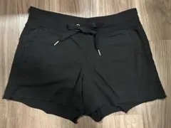カルバンクライン　パフォーマンス　Calvin Kleinショートパンツ　ヨガ
