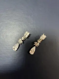 ウェディング　雫モチーフ キュービックジルコニア　ブライダル　イヤリング