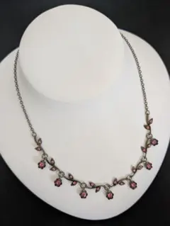 アンティーク風　ネックレス