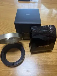 ローラメルシエ　クッションファンデ　レフィル　SHELLケーススポンジ ローラ メルシエ / フローレス ルミエール ラディアンス パーフェク
