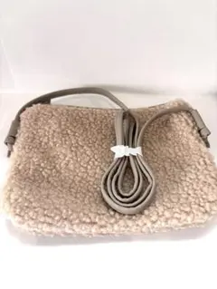 Item thumbnail for item 550b9b2e-8cef-414a-ad9e-809a6cc835b1