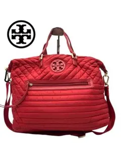 トリーバーチ　ロゴマーク　2wayバッグ　キルティング　レッド　レディースお洒落