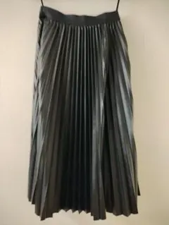 レリアン　エコレザー　プリーツスカート 9サイズ