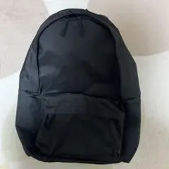 肩の負担を軽くする　撥水リュックサック