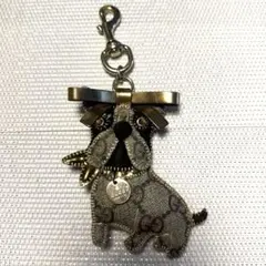 ☆グッチ☆グレイハウンドのドロシーキーホルダー - メルカリ