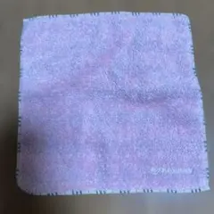 Burberryピンク色 タオルハンカチ チェック柄