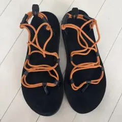 Teva サンダル ブラック オレンジのサムネイル