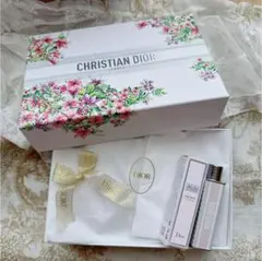 Miss Dior ミスディオール オードゥパルファン ミニミス ギフトボックス